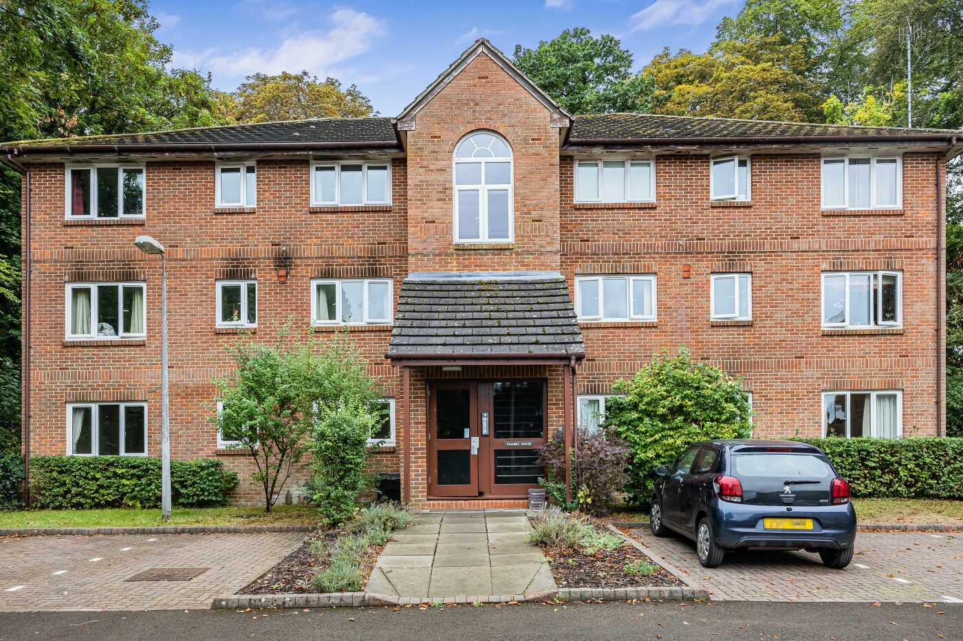 Tilebarn Close, Henley-On-Thames
